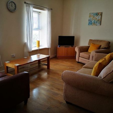 Contemporary Cottage Holidays Бринлингтон Экстерьер фото